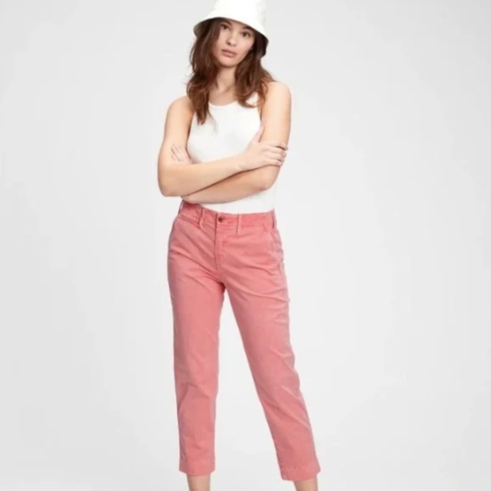 GAP Hi Rise Straight Khaki Pant
